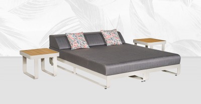 Pavillion Day Bed